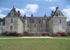 Visite du Chateau De Gizeux depuis Fierbois, camping proche chateaux de la loire