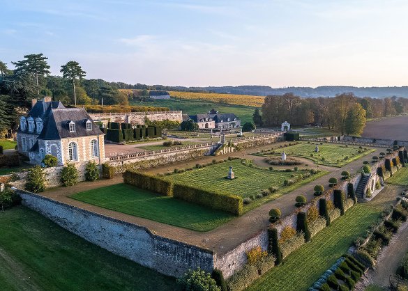 Parc De Fierbois : Chateau De Valmer