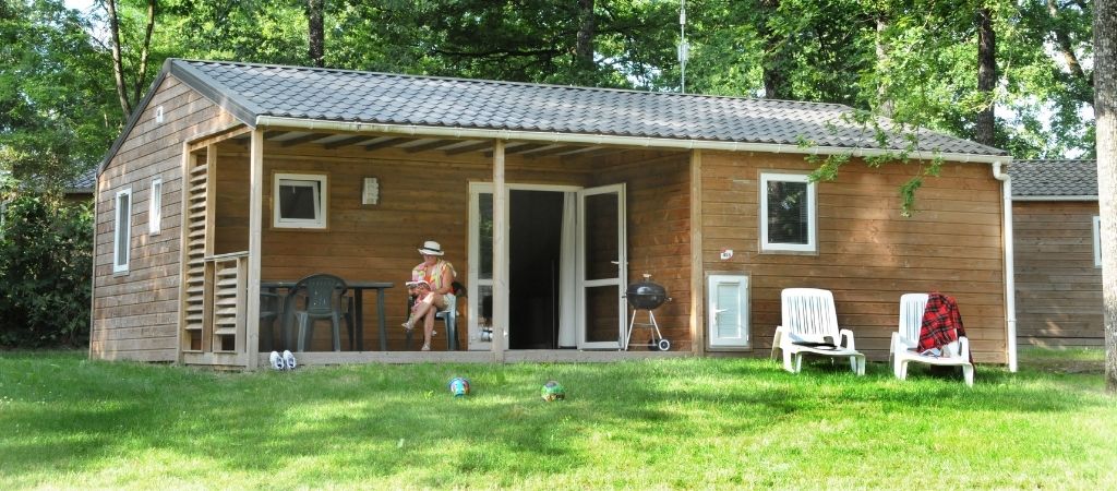 Location mobil home Cholet vu de l'extérieure au Parc de Fierbois