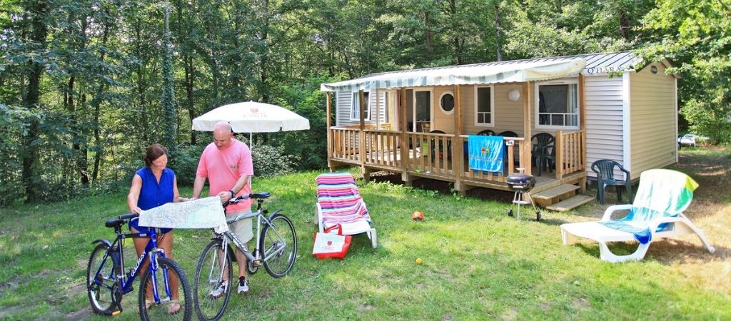 Location mobil home vue de l'extérieure au Parc de Fierbois