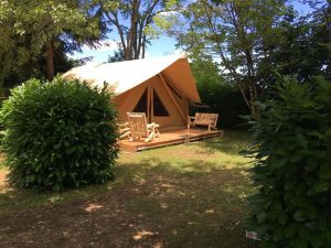 Hébergement insolite Fierbois : lodge tente près du zoo de beauval