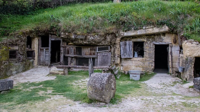 Camping Parc De Fierbois : Vallée Troglodytique Des Goupillieres (37)