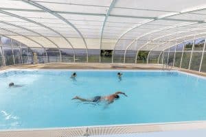 Parc De Fierbois : piscine couverte et chauffée
