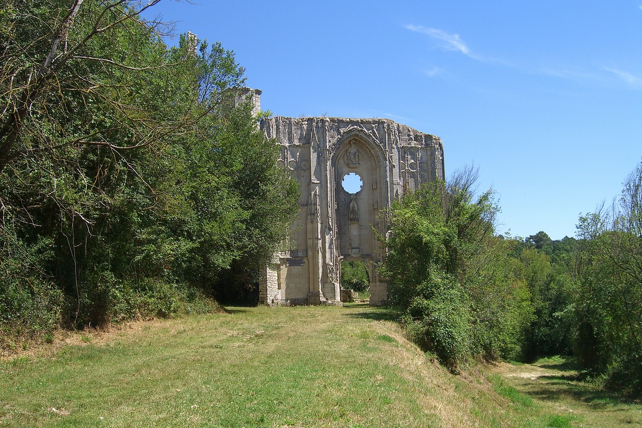 Parc De Fierbois : Collegiate 1695643 1280